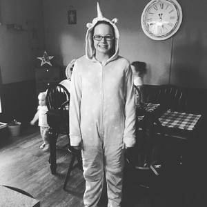 Meet your Posher, Courtney